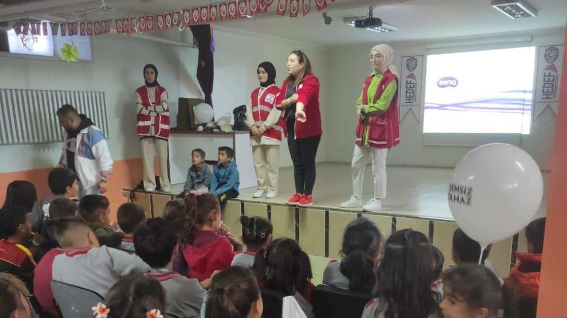 Şarkışla Kızılay Şube Başkanlığı ve Gönüllülerce Yapılan Bilgilendirme